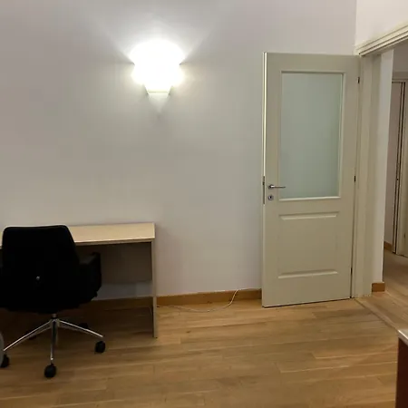 Vip Petrska 25 *