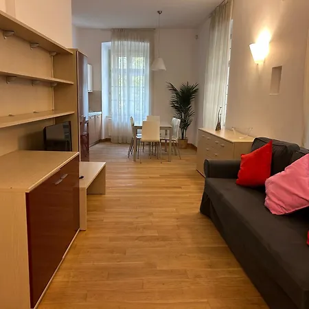 Appartement Vip Petrska 25