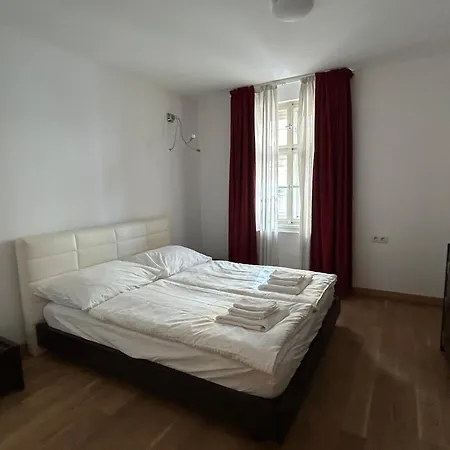 Appartement Vip Petrska 25