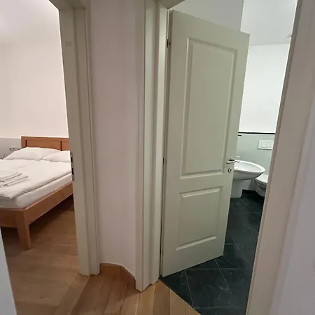 Vip Petrska 25