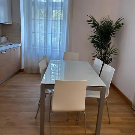 Vip Petrska 25 * Praga