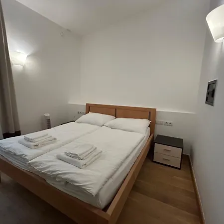Apartamento Vip Petrska 25 *