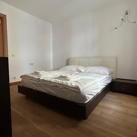 Vip Petrska 25 *