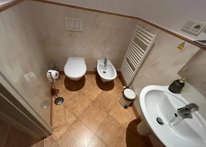 Vip Petrska 25 *