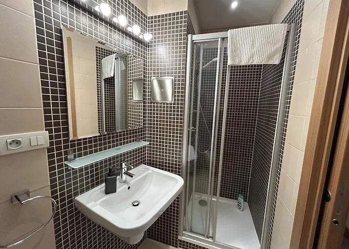 Vip Petrska 25