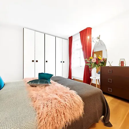 Vip Petrska 25 * Prag